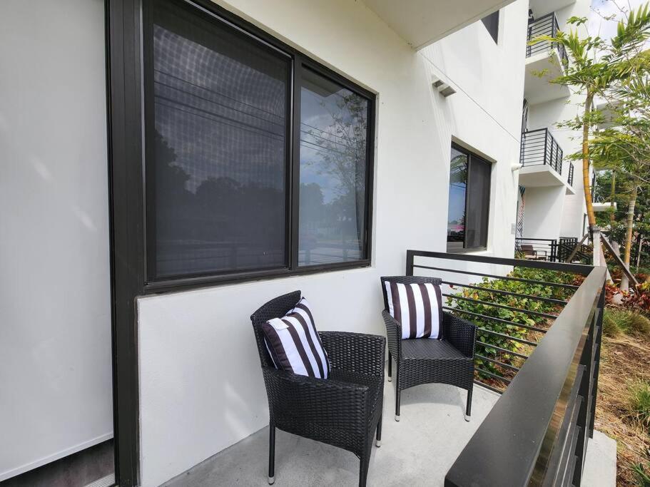 Luxe & Cozy 3Beds,2Rooms,Ev Gym Near Beaches&Downtown Wpb เวสต์ปาล์มบีช ภายนอก รูปภาพ