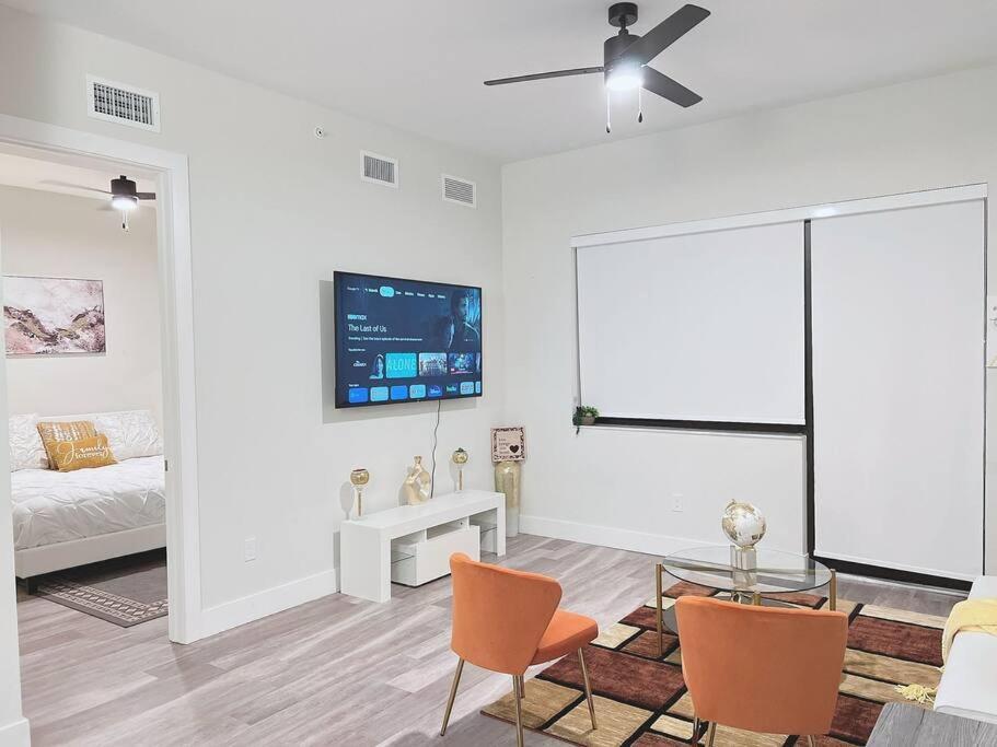 Luxe & Cozy 3Beds,2Rooms,Ev Gym Near Beaches&Downtown Wpb เวสต์ปาล์มบีช ภายนอก รูปภาพ